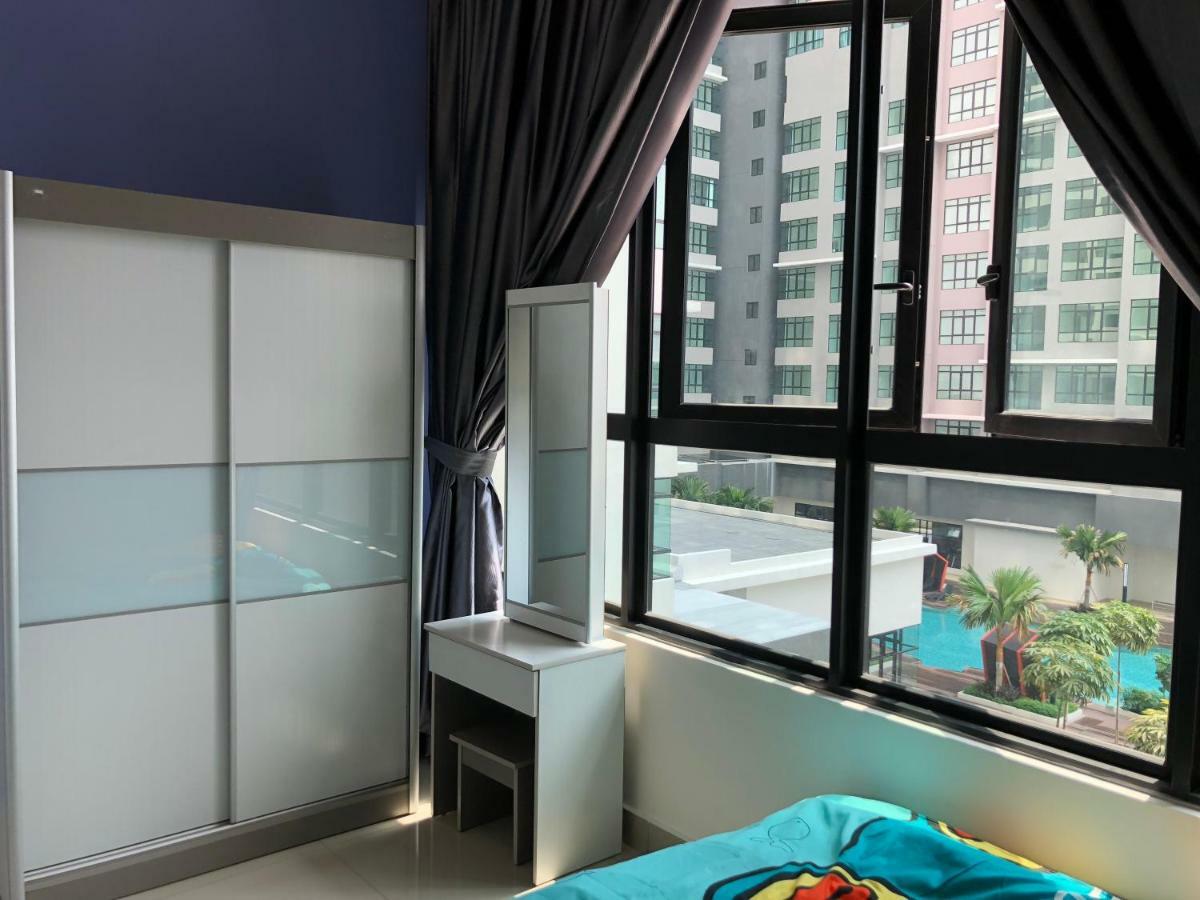 Apartment I-walker @ Ioi Conezion